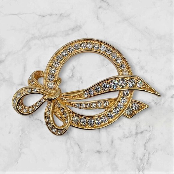 Vintage Signed Nolan Miller Bow Circle Gold Tone Brooch Pin w/Rhinestones 2" EUC - Picture 2 of 7